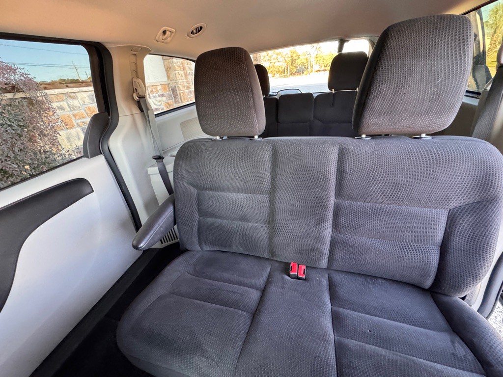 2017 Dodge Grand Caravan Image 14