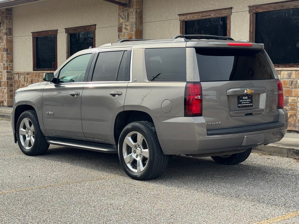 2017 Chevrolet Tahoe Image 3
