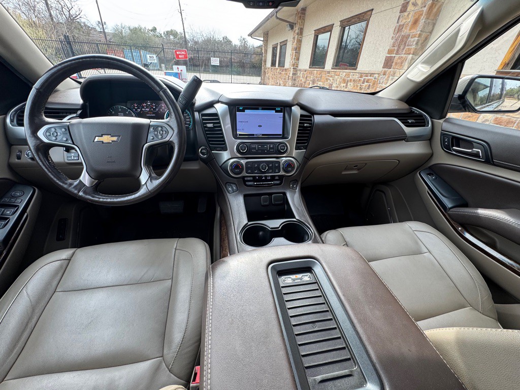 2017 Chevrolet Tahoe Image 16