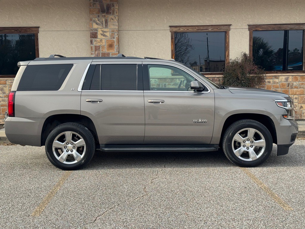 2017 Chevrolet Tahoe Image 6