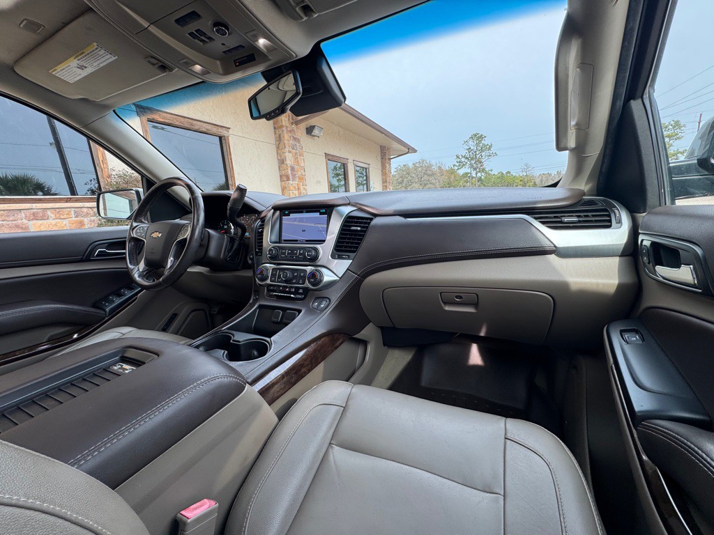 2017 Chevrolet Tahoe Image 14