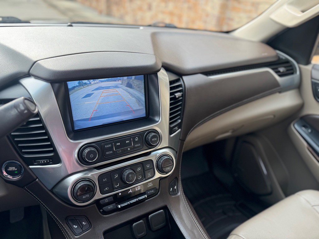 2017 Chevrolet Tahoe Image 17
