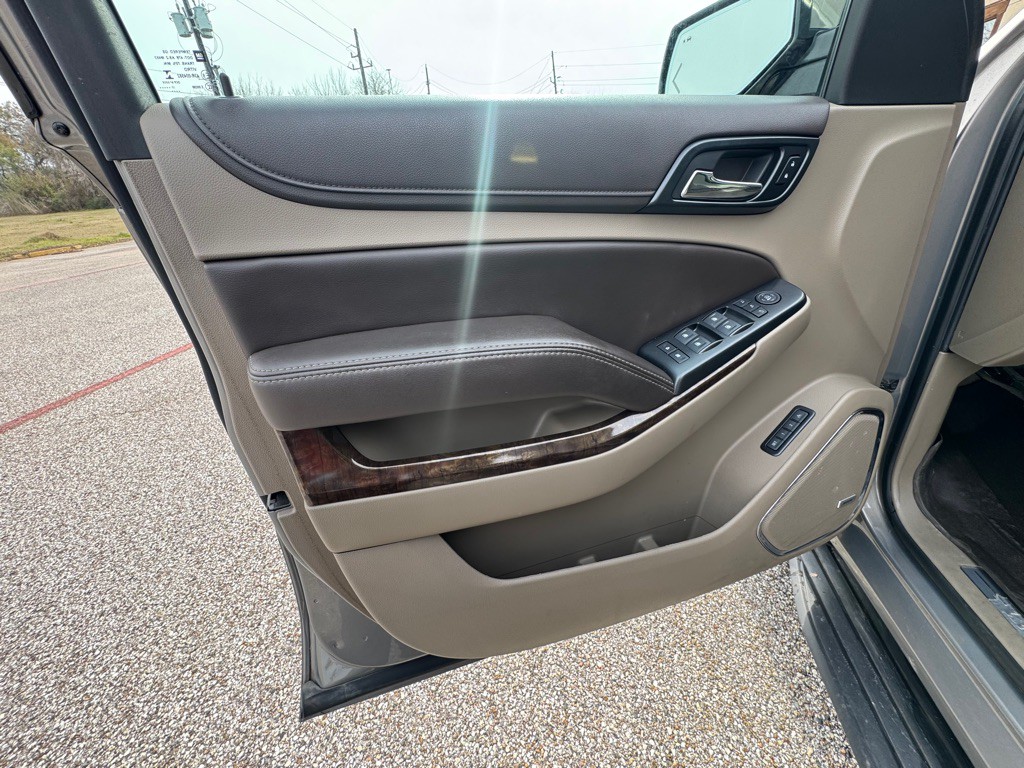 2017 Chevrolet Tahoe Image 23
