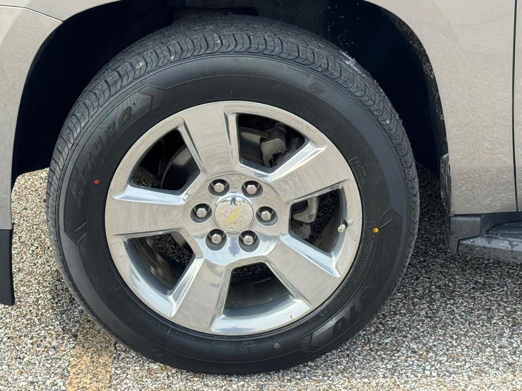 2017 Chevrolet Tahoe Image 28