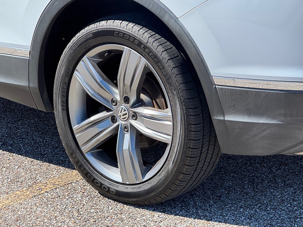 2018 Volkswagen Tiguan Image 11