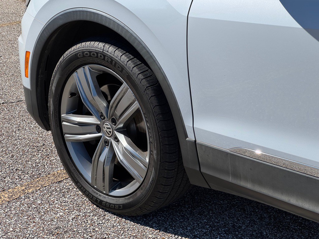 2018 Volkswagen Tiguan Image 12