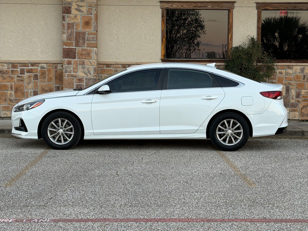 2019 Hyundai Sonata Image 2