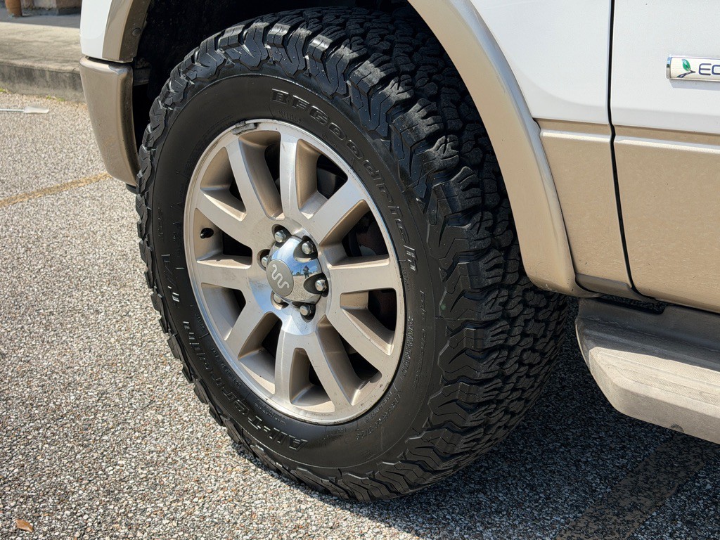 2013 Ford F-150 Image 11