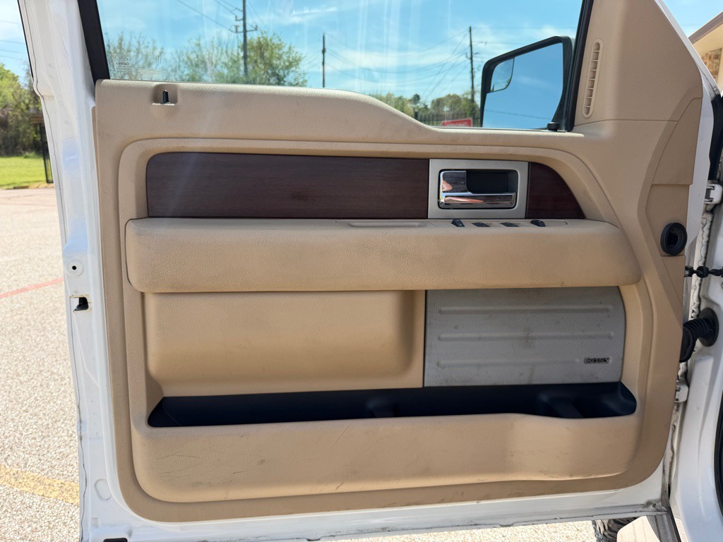 2013 Ford F-150 Image 24