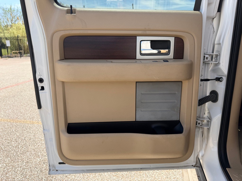 2013 Ford F-150 Image 25