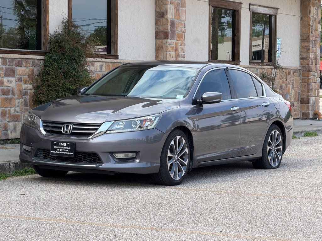 2013 Honda Accord Image 1