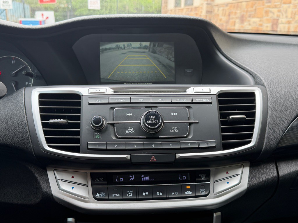 2013 Honda Accord Image 13