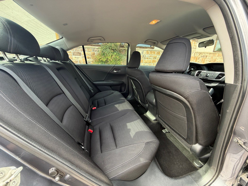 2013 Honda Accord Image 15