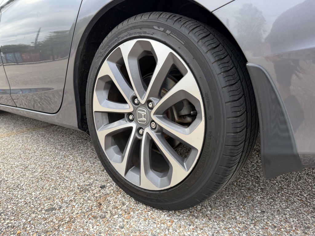 2013 Honda Accord Image 21