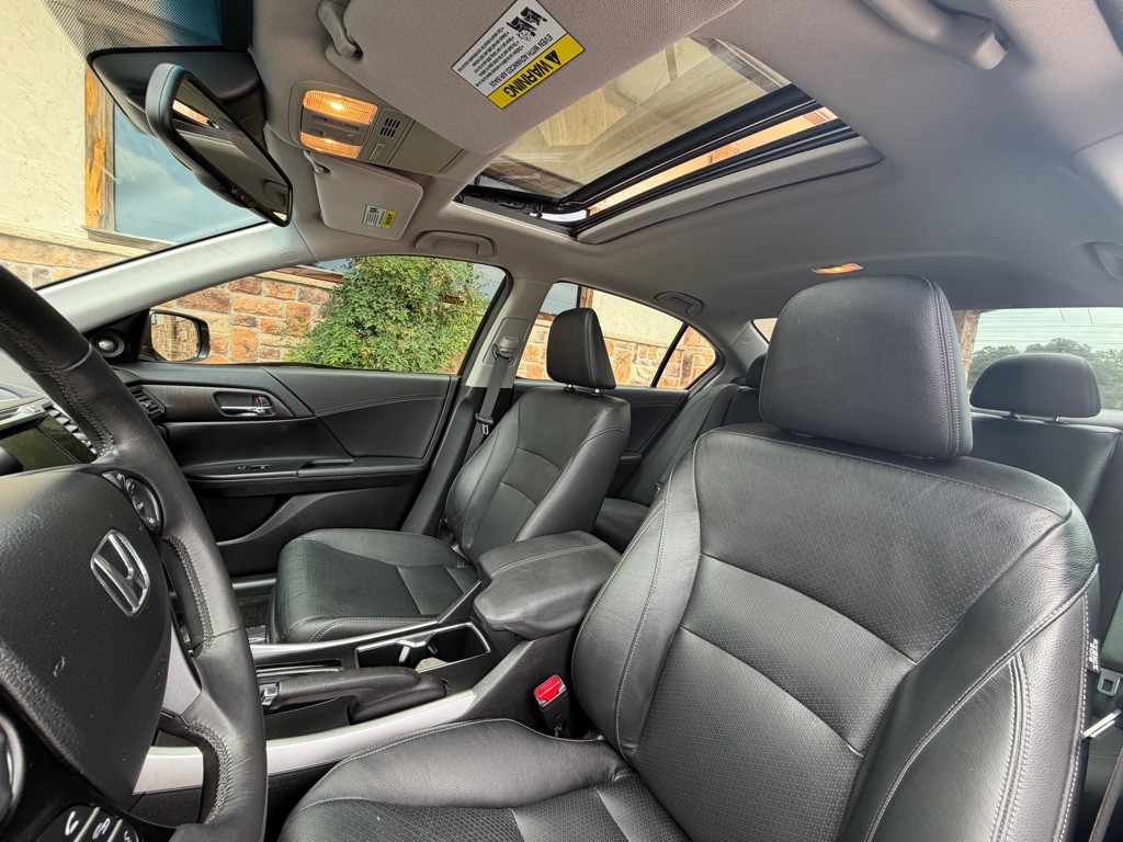 2013 Honda Accord Image 11