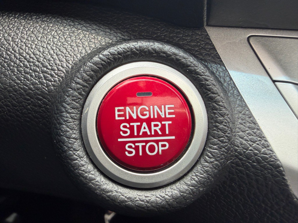 2013 Honda Accord Image 23