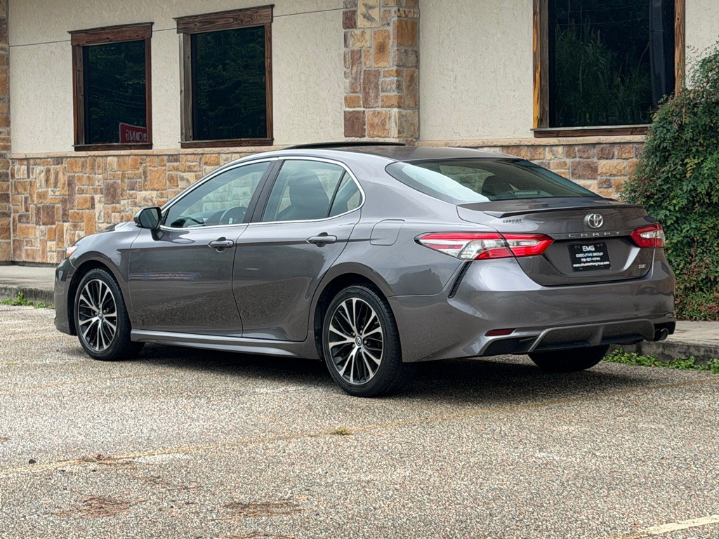 2018 Toyota Camry Image 3