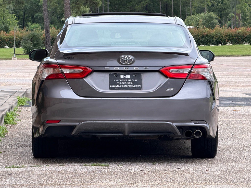 2018 Toyota Camry Image 4