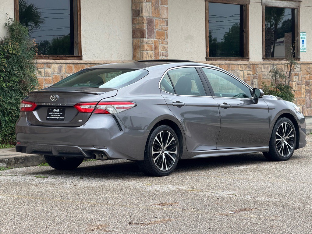 2018 Toyota Camry Image 5