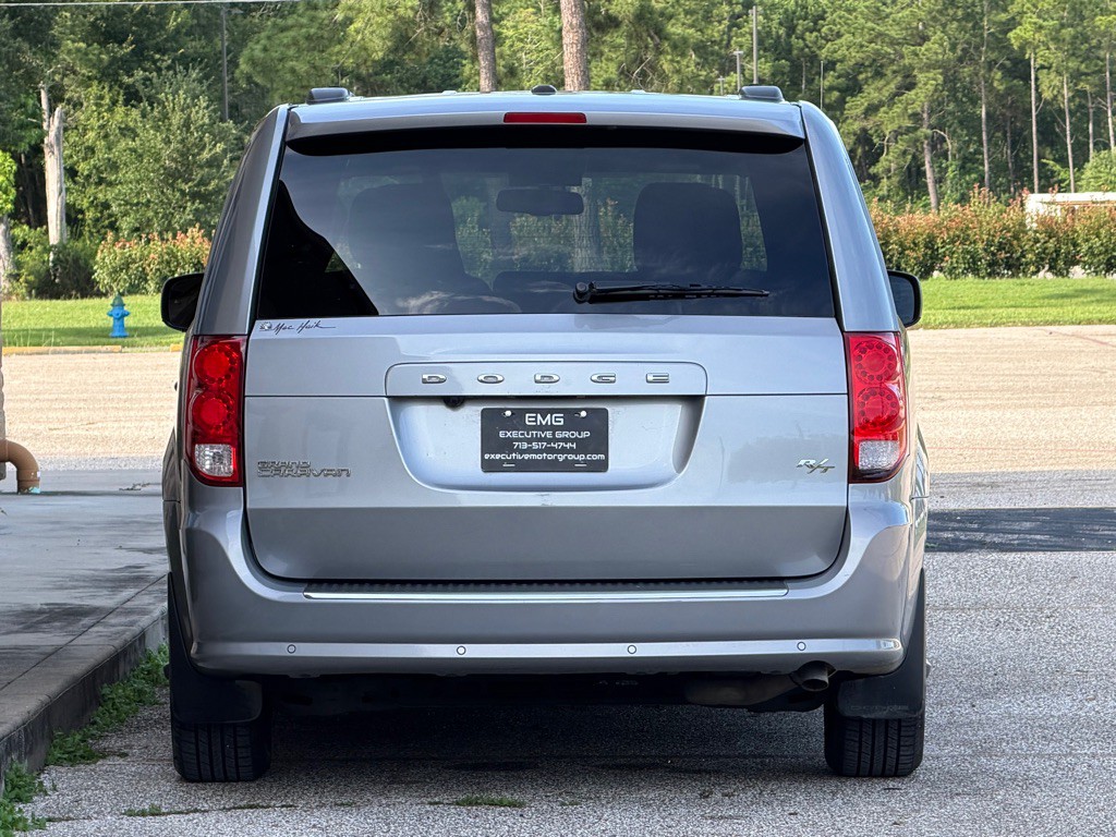 2015 Dodge Grand Caravan Image 4