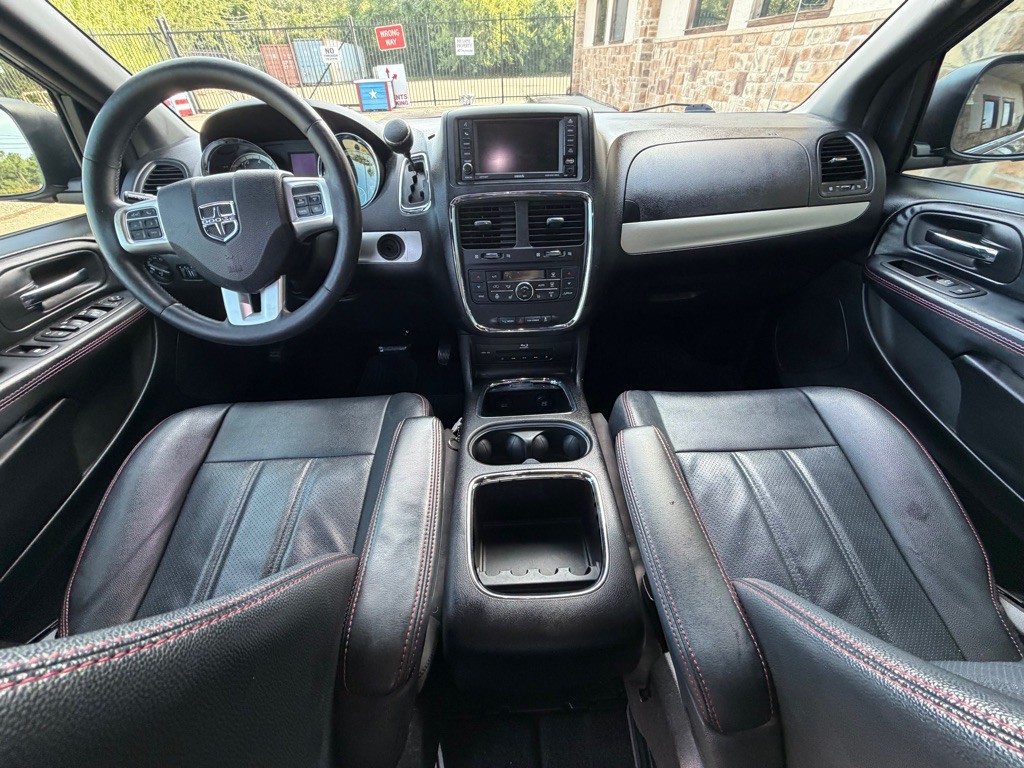 2015 Dodge Grand Caravan Image 11