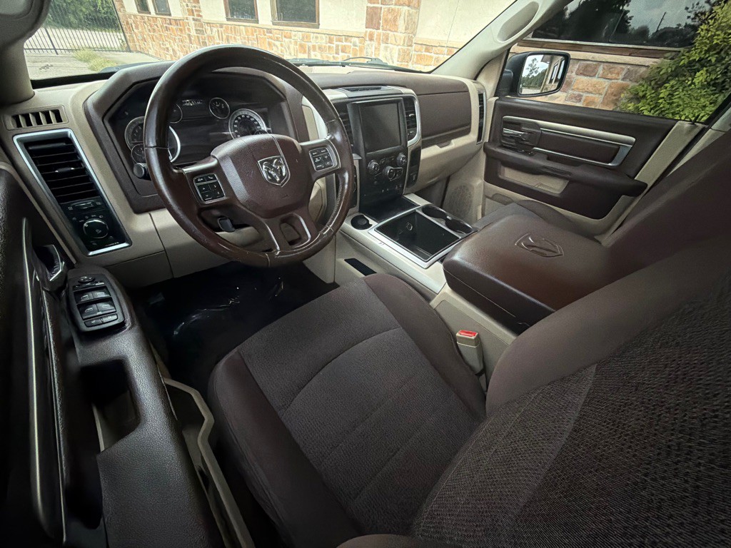 2015 RAM 1500 Image 12