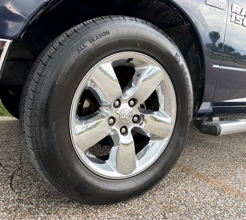 2015 RAM 1500 Image 24