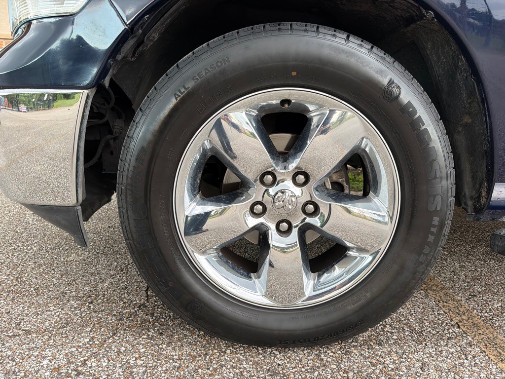 2015 RAM 1500 Image 25