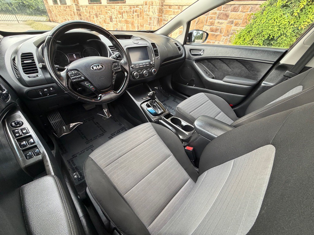 2018 Kia Forte Image 11