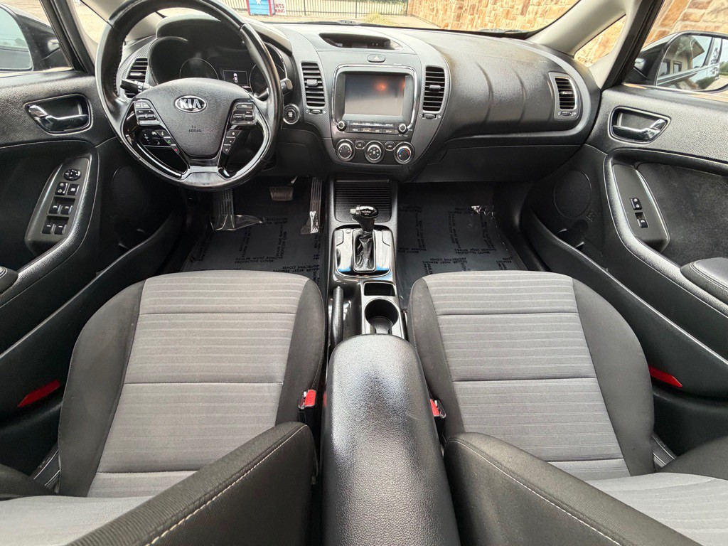 2018 Kia Forte Image 12