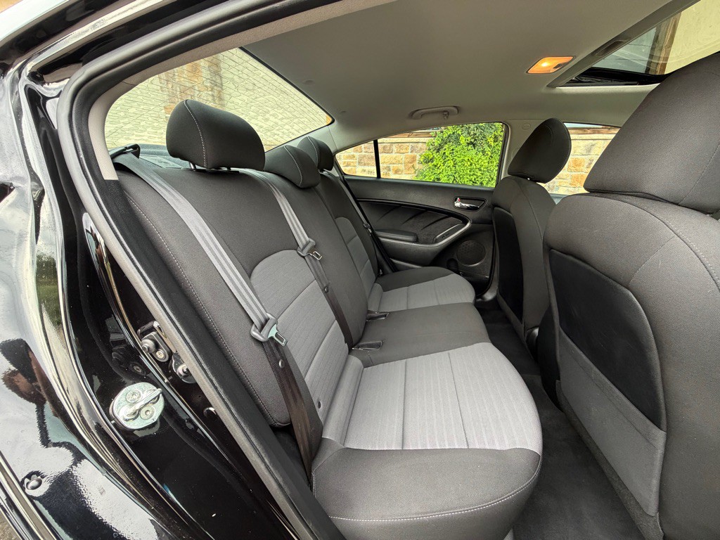 2018 Kia Forte Image 18