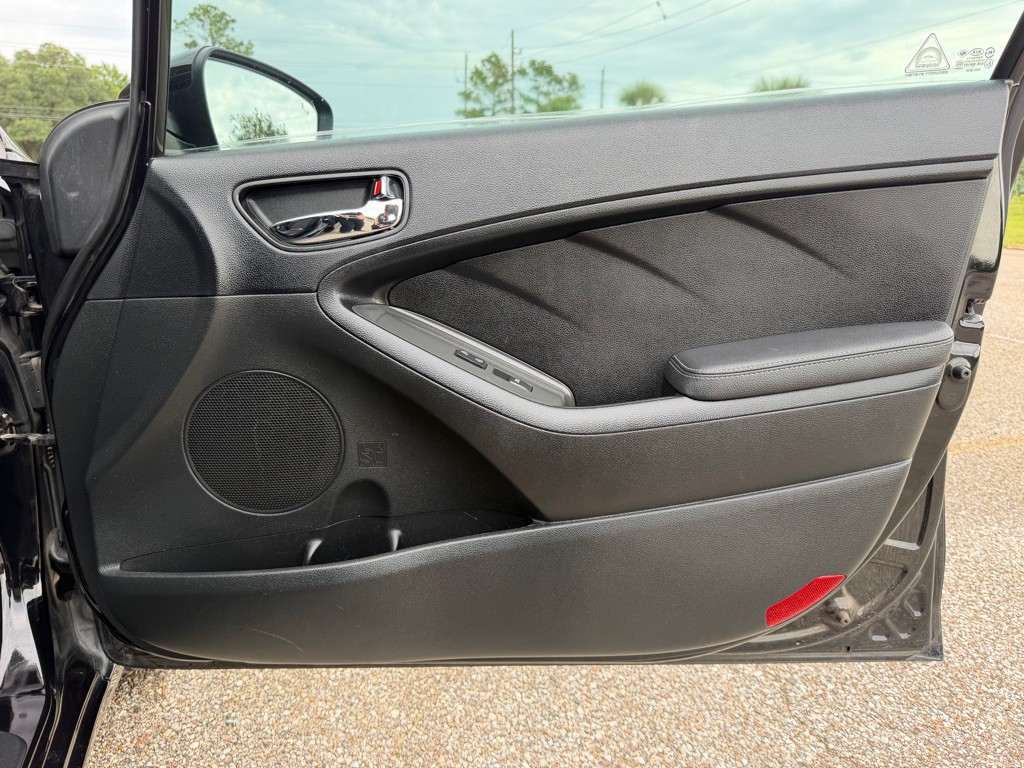 2018 Kia Forte Image 19