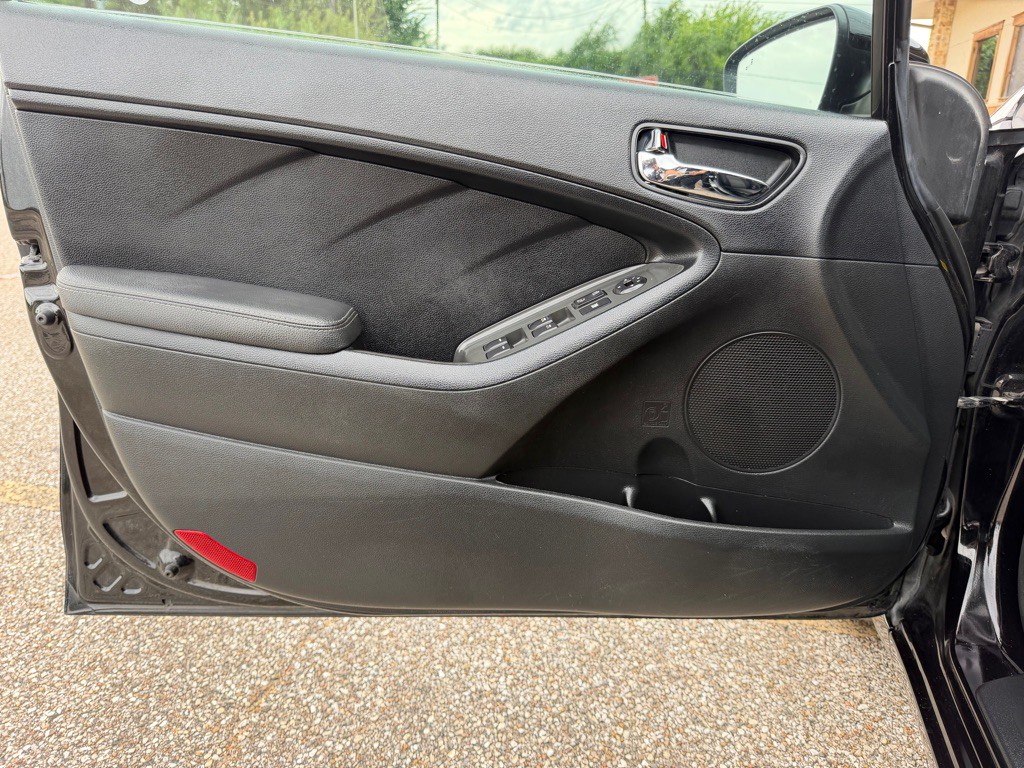 2018 Kia Forte Image 20