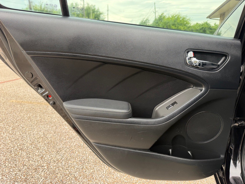 2018 Kia Forte Image 22