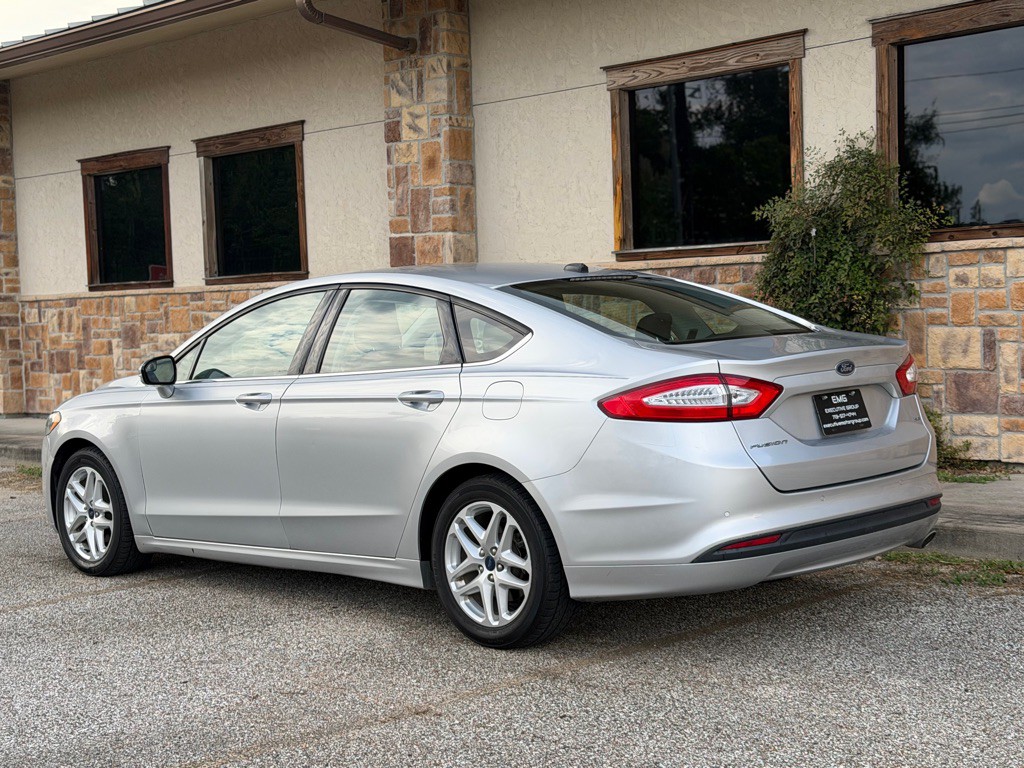 2014 Ford Fusion Image 3