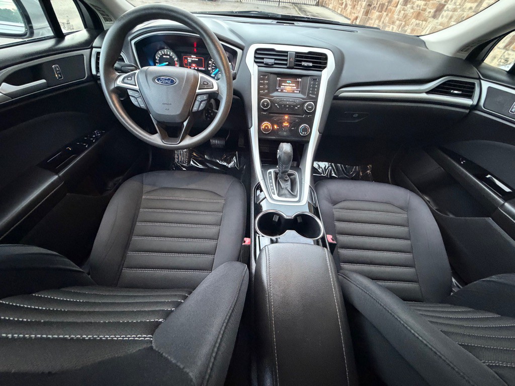 2014 Ford Fusion Image 10