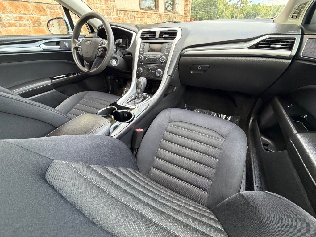 2014 Ford Fusion Image 11
