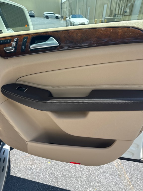2018 Mercedes-Benz GLS-Class Image 23