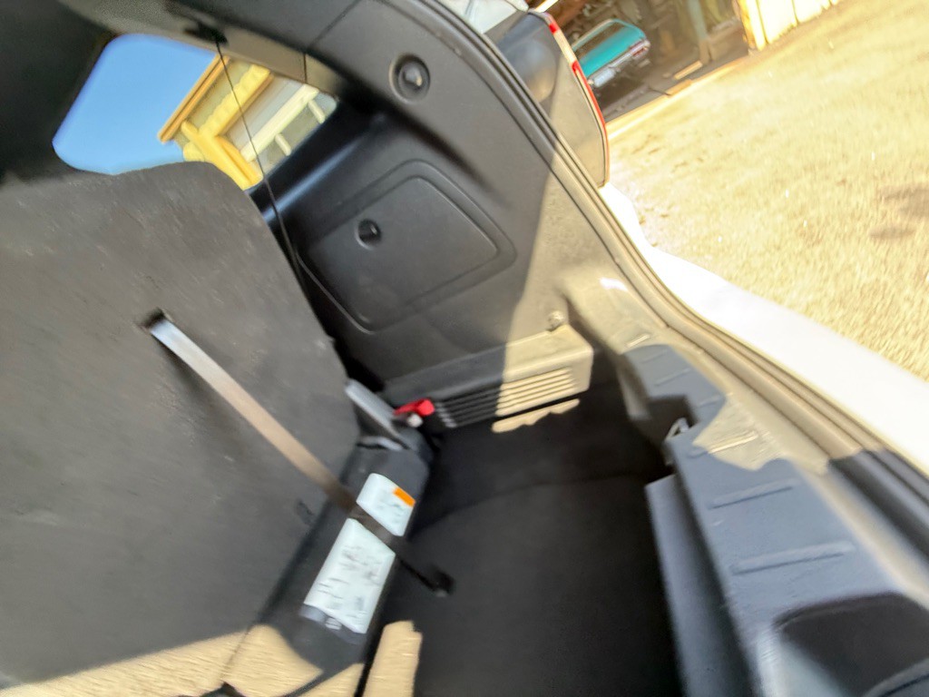 2017 Ford Explorer Image 17