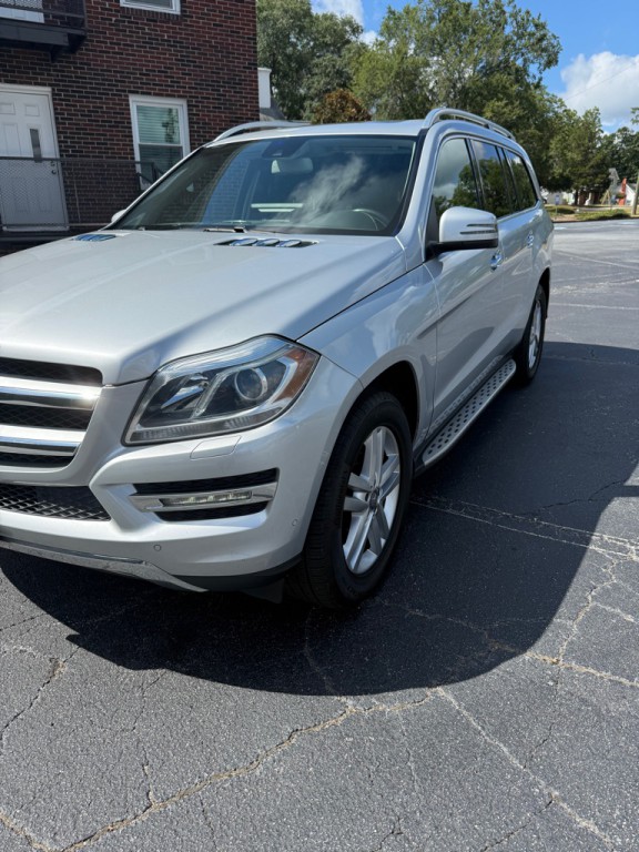 2016 Mercedes-Benz GL-Class Image 2