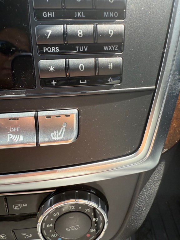 2016 Mercedes-Benz GL-Class Image 28