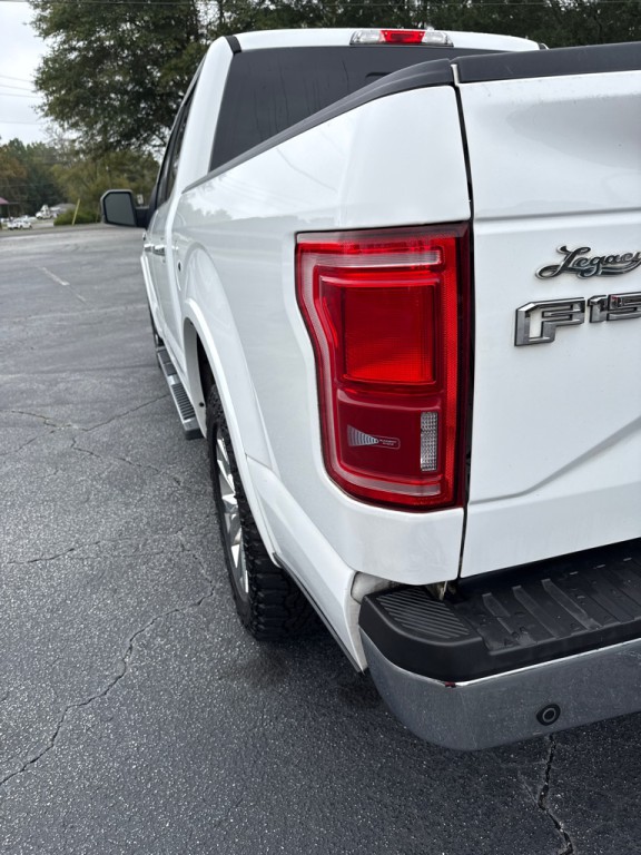 2015 Ford F-150 Image 4