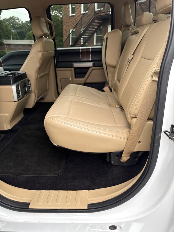 2015 Ford F-150 Image 13