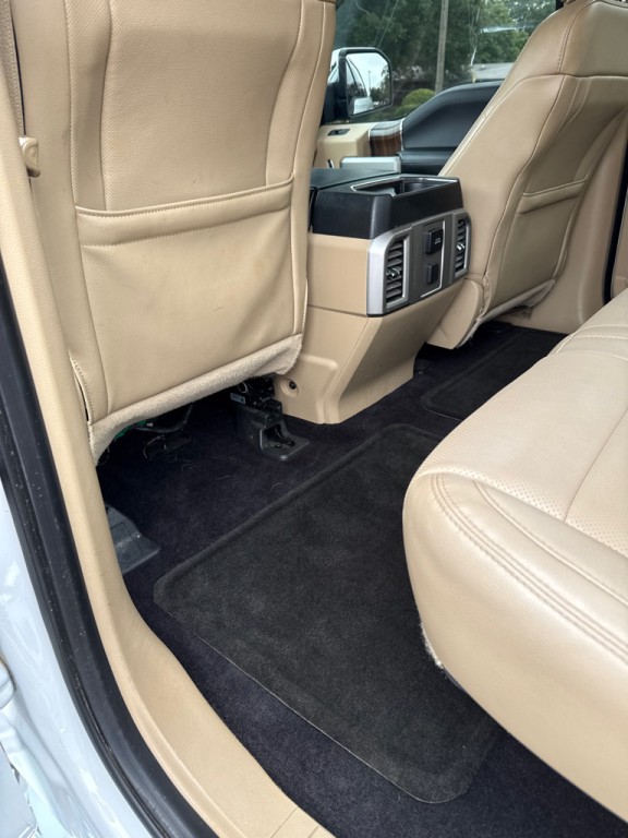 2015 Ford F-150 Image 14
