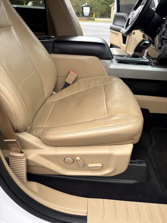 2015 Ford F-150 Image 21
