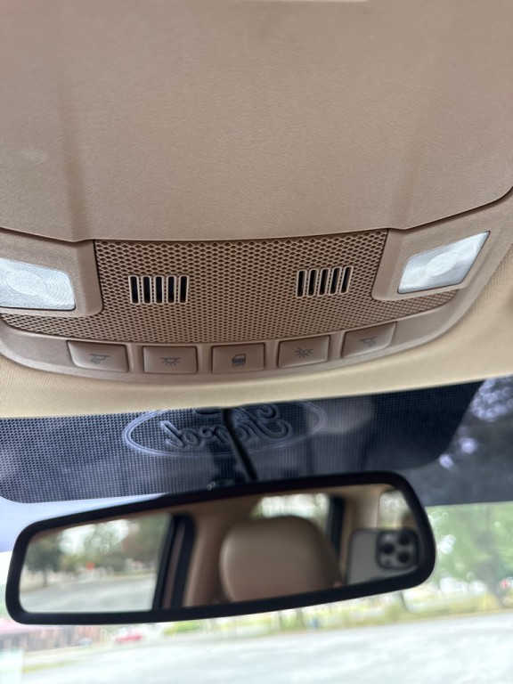 2015 Ford F-150 Image 31