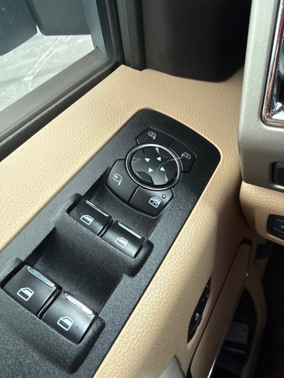 2015 Ford F-150 Image 33