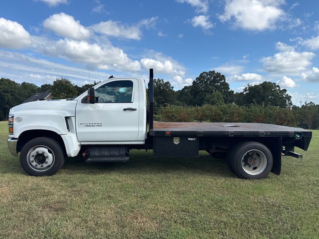 2019 Chevrolet Silverado 1500 Image 3
