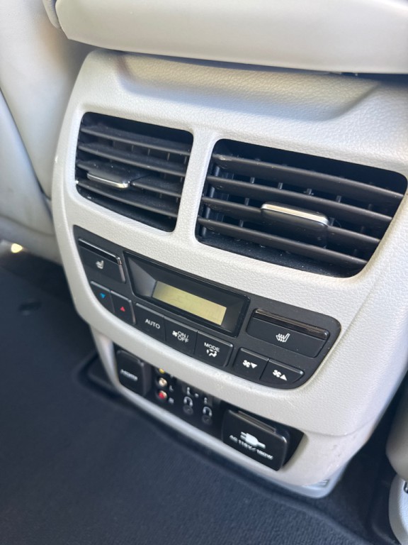 2015 Acura MDX Image 24