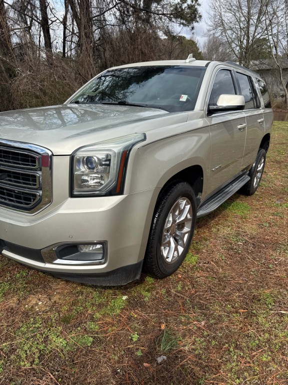 2015 GMC Yukon Image 2